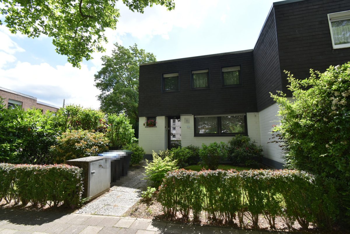 Immobilienangebot - Aachen - Wohnen - Gepflegtes Reihenendhaus mit Garage auf großzügigem Grundstück in Erbbaupacht