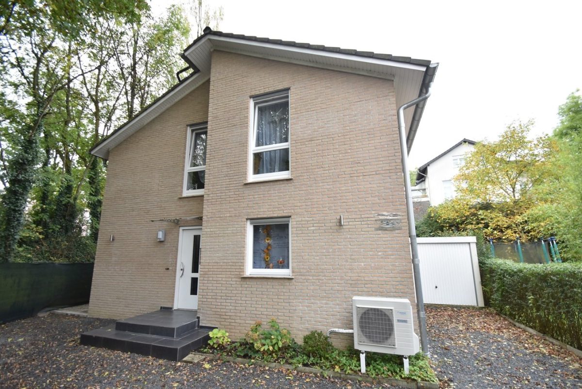 Immobilienangebot - Aachen - Wohnen - Sehr gepflegtes Fertighaus in bevorzugter Wohnlage direkt am Vennbahnweg