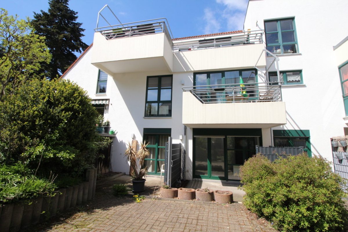 Immobilienangebot - Aachen - Wohnen - Gepflegte Eigentumswohnung mit Terrasse und Garage in beliebter Lage von Aachen-Burtscheid