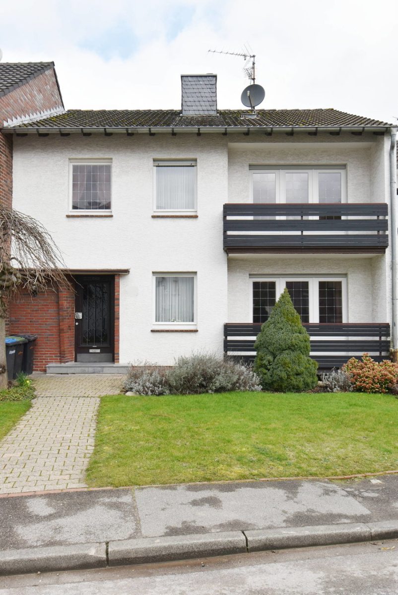 Immobilienangebot - Würselen - Wohnen - Sehr gepflegtes Zweifamilienhaus im Zentrum von Broichweiden