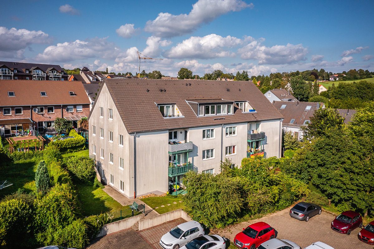 Immobilienangebot - Stolberg - Renditehäuser - Sehr gepflegtes, öffentlich gefördertes,
13 Familienhaus mit Stellplätzen