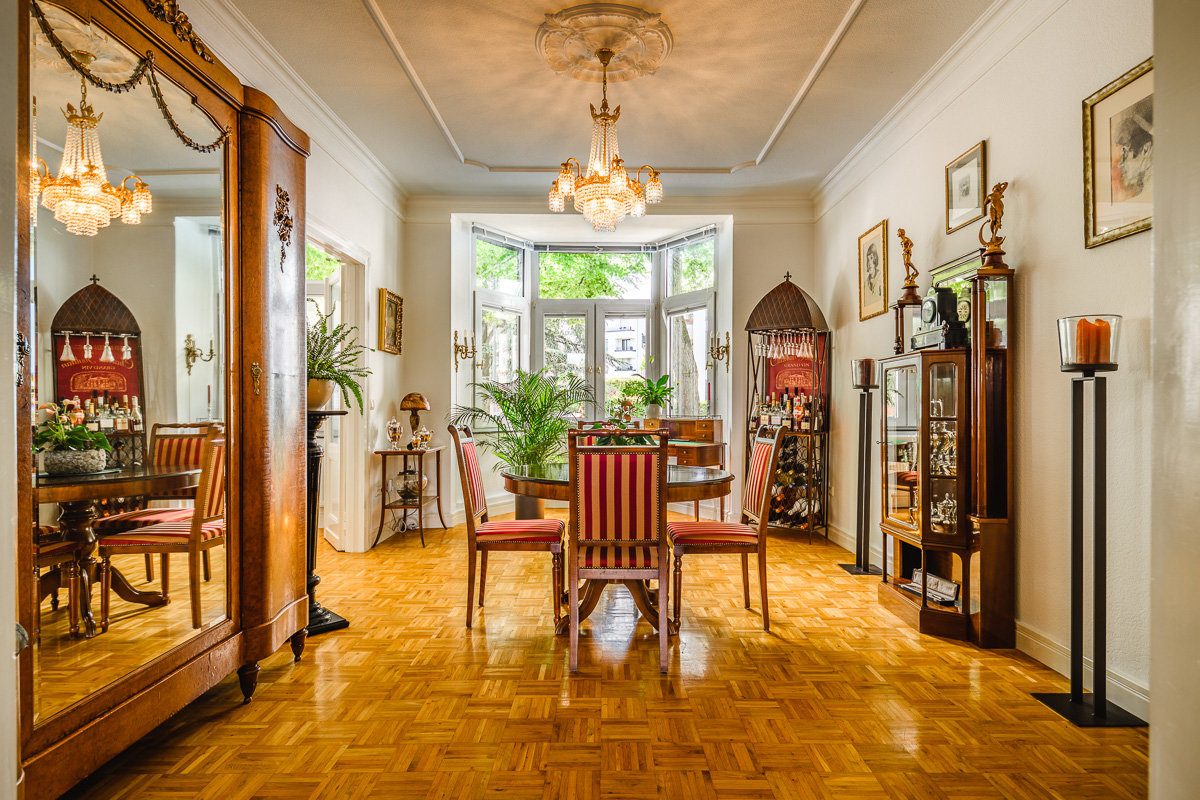 Immobilienangebot - Aachen - Wohnen - Exklusive Stadtvilla genutzt als Mehrfamilienhaus in sehr beliebter Aachener Wohnlage