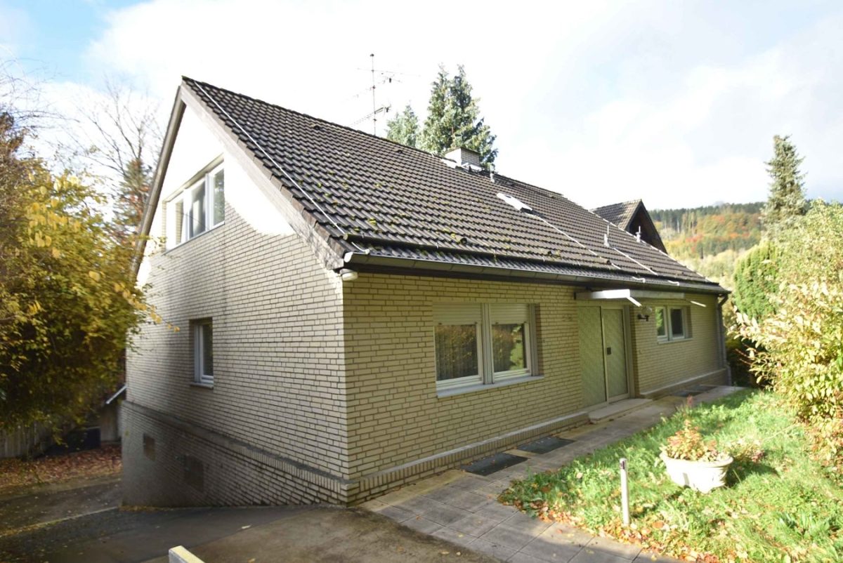 Immobilienangebot - Simmerath - Wohnen - Großzügiges Fertighaus in unmittelbarer Seelage