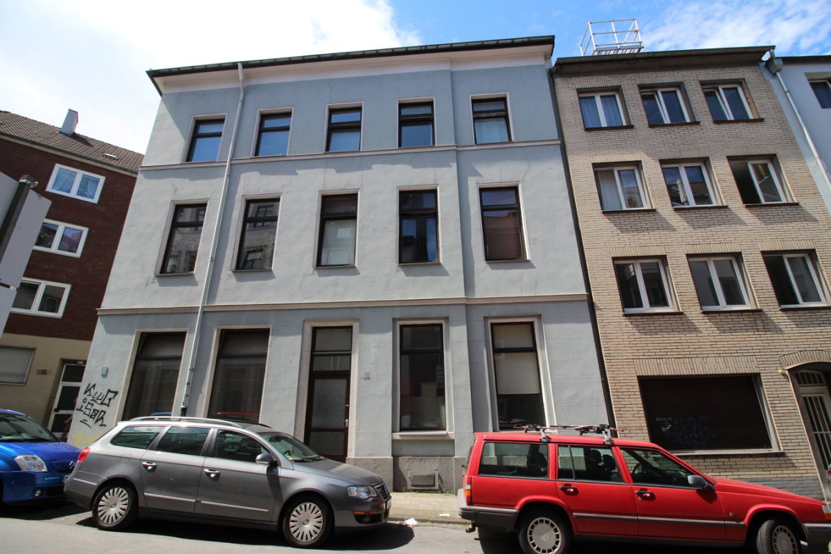 Immobilienangebot - Aachen - Renditehäuser - Wohnungspaket mit 6 Wohneinheiten in einem 8 Familienhaus in der Aachener Innenstadt