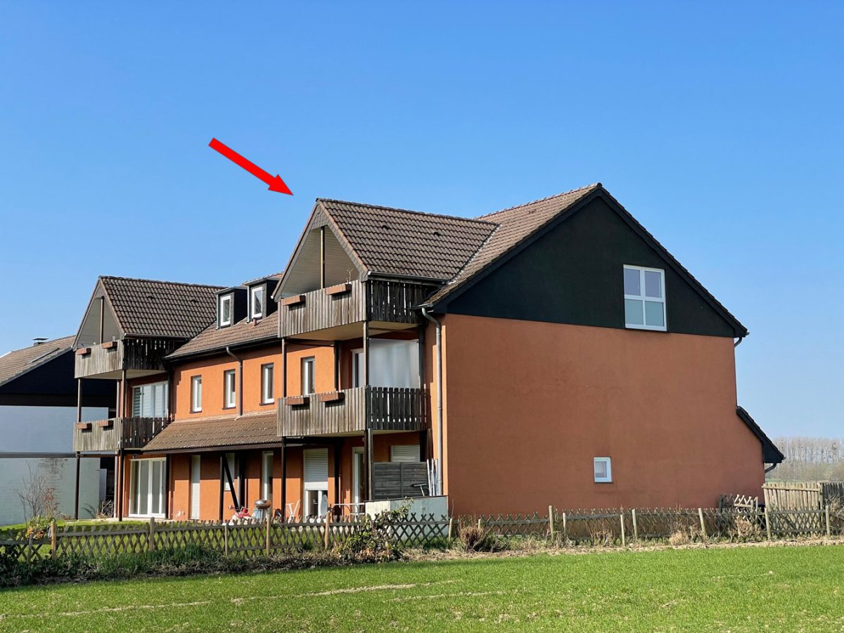 Immobilienangebot - Aachen-Richterich - Wohnen - Renovierte 3-Zimmer Dachgeschosswohnung als interessante Kapitalanlage