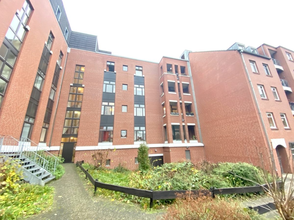 Immobilienangebot - Aachen - Wohnen - Gemütliche Wohnung in zentraler Aachener Lage mit Tiefgaragenstellplatz und Aufzug