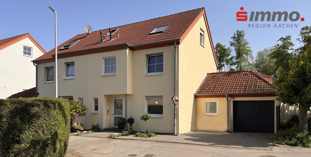 Immobilienangebot - Alsdorf - Wohnen - Solide Kapitalanlage!
Langjährig vermietete Doppelhaushälfte
in ruhiger und zentraler Lage