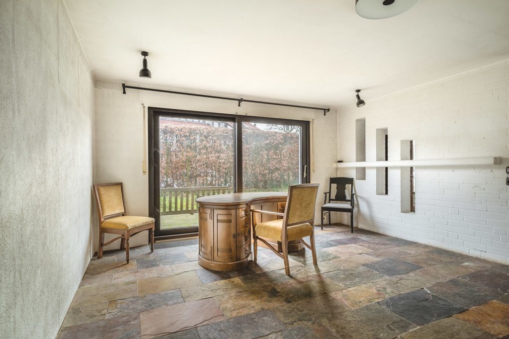 Immobilienangebot - Aachen - Wohnen - Freistehendes Einfamilienhaus mit offenem 
Wohncharakter in sehr guter und ruhiger Lage