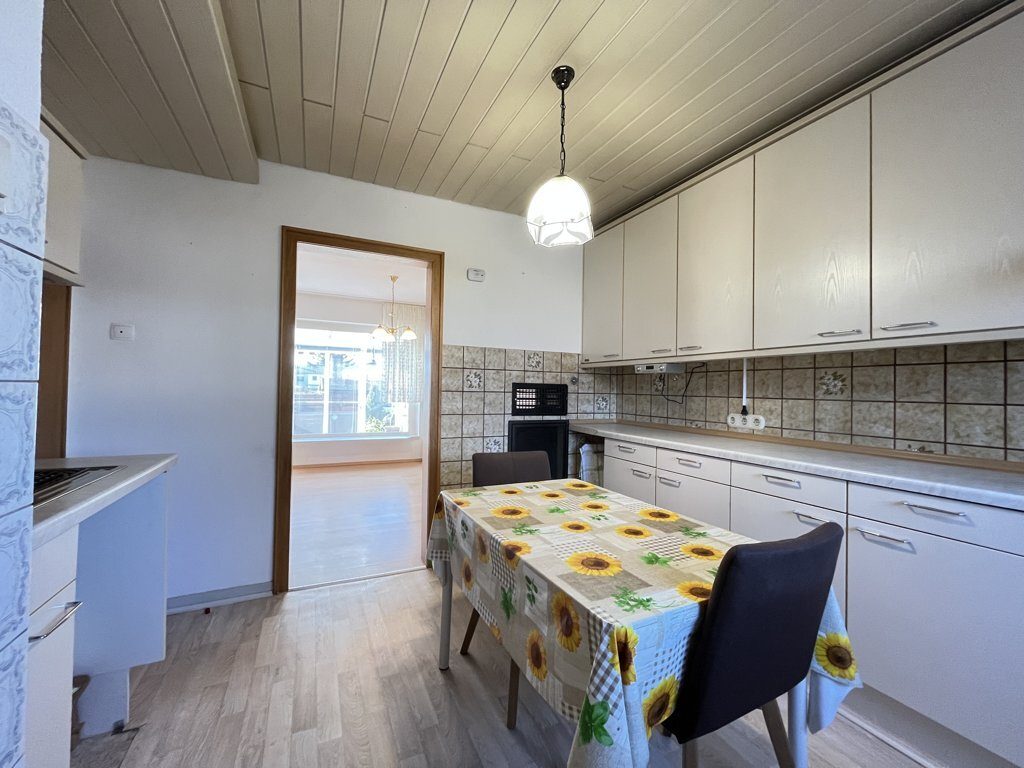 Immobilienangebot - Aachen - Wohnen - Bezugsfreies Reihenendhaus in bester Lage von Burtscheid