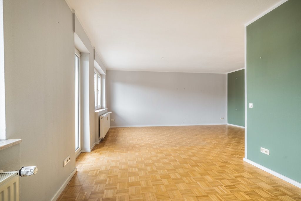 Immobilienangebot - Würselen - Wohnen - 2-Familienhaus mit Einliegerwohnung im Souterrain