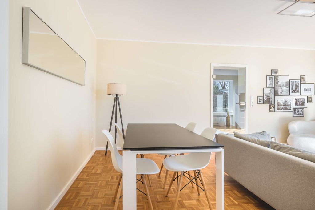 Immobilienangebot - Aachen - Wohnen - Sanierter Wohntraum mit Wellnessbereich 
in gefragter Lage von Aachen-Laurensberg
