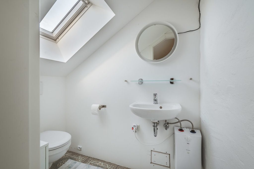 Immobilienangebot - Aachen - Wohnen - Einziehen und wohlfühlen!
Große 5-Zimmer Maisonettewohnung mit Südbalkon in Forst
