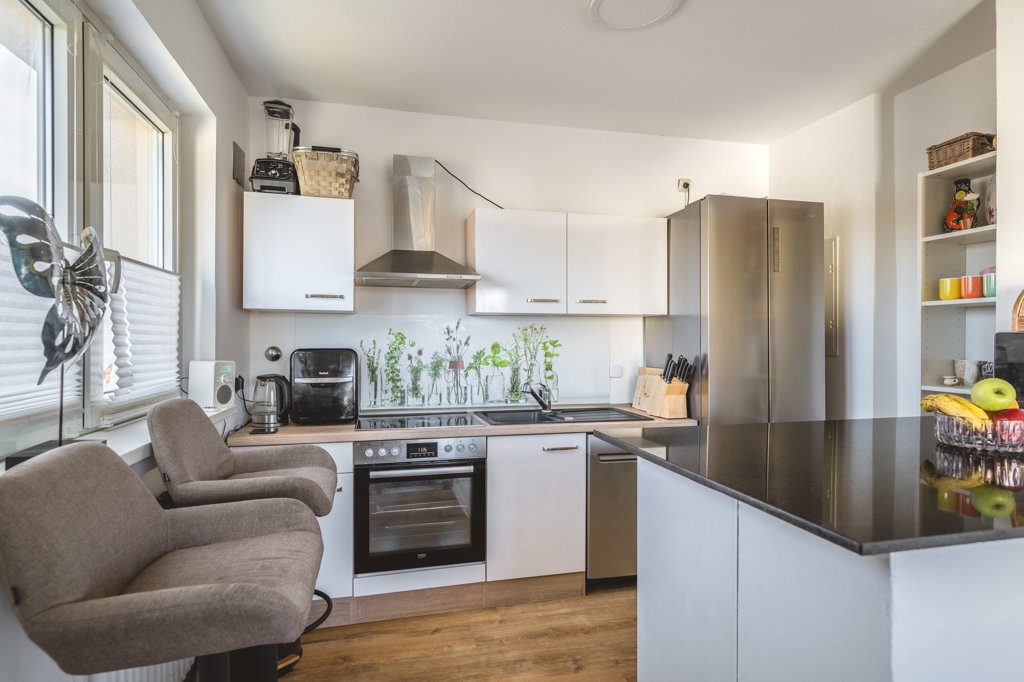 Immobilienangebot - Aachen - Wohnen - Einziehen und wohlfühlen!
Große 5-Zimmer Maisonettewohnung mit Südbalkon in Forst