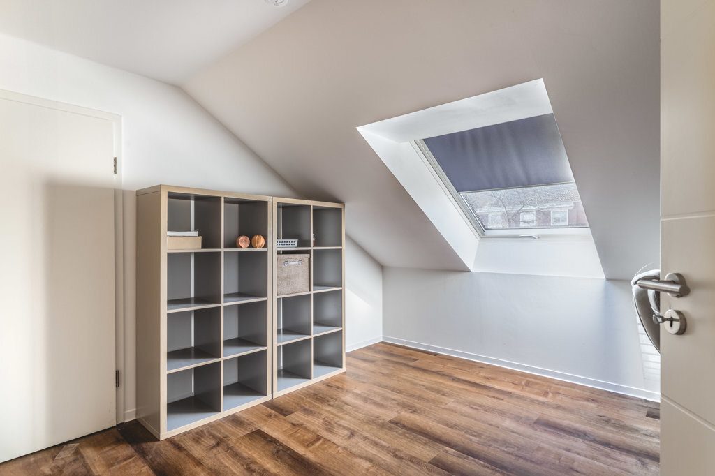 Immobilienangebot - Aachen - Wohnen - Einziehen und wohlfühlen!
Große 5-Zimmer Maisonettewohnung mit Südbalkon in Forst