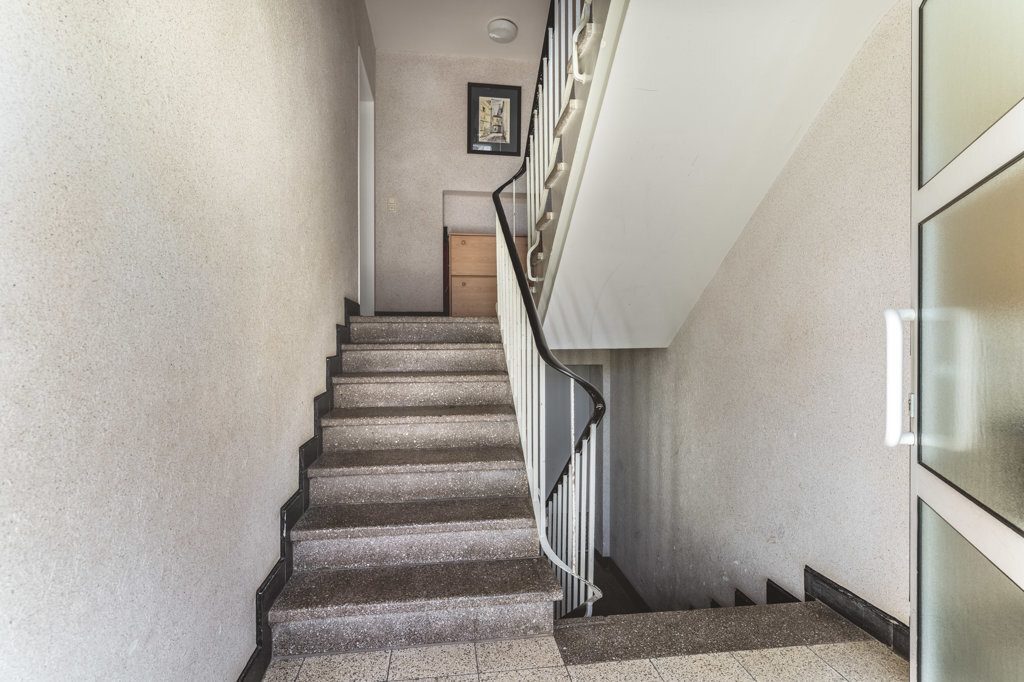Immobilienangebot - Aachen - Wohnen - Einziehen und wohlfühlen!
Große 5-Zimmer Maisonettewohnung mit Südbalkon in Forst