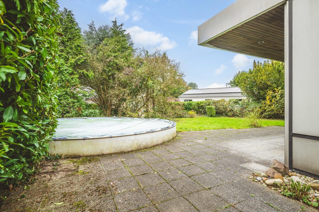 Immobilienangebot - Aachen - Wohnen - Exklusiver Bungalow mit großem Grundstück in sehr begehrter Lage von Aachen