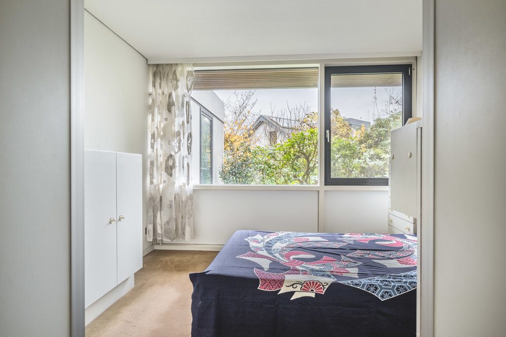 Immobilienangebot - Aachen - Wohnen - Exklusiver Bungalow mit großem Grundstück in sehr begehrter Lage von Aachen