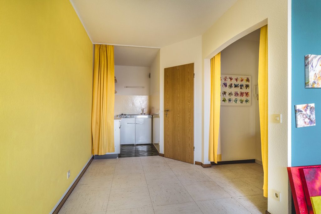 Immobilienangebot - Würselen - Renditehäuser - Solides 6-Parteien-Haus mit bezugsfreiem Dachgeschoss in sehr beliebter Wohnlage von Bardenberg