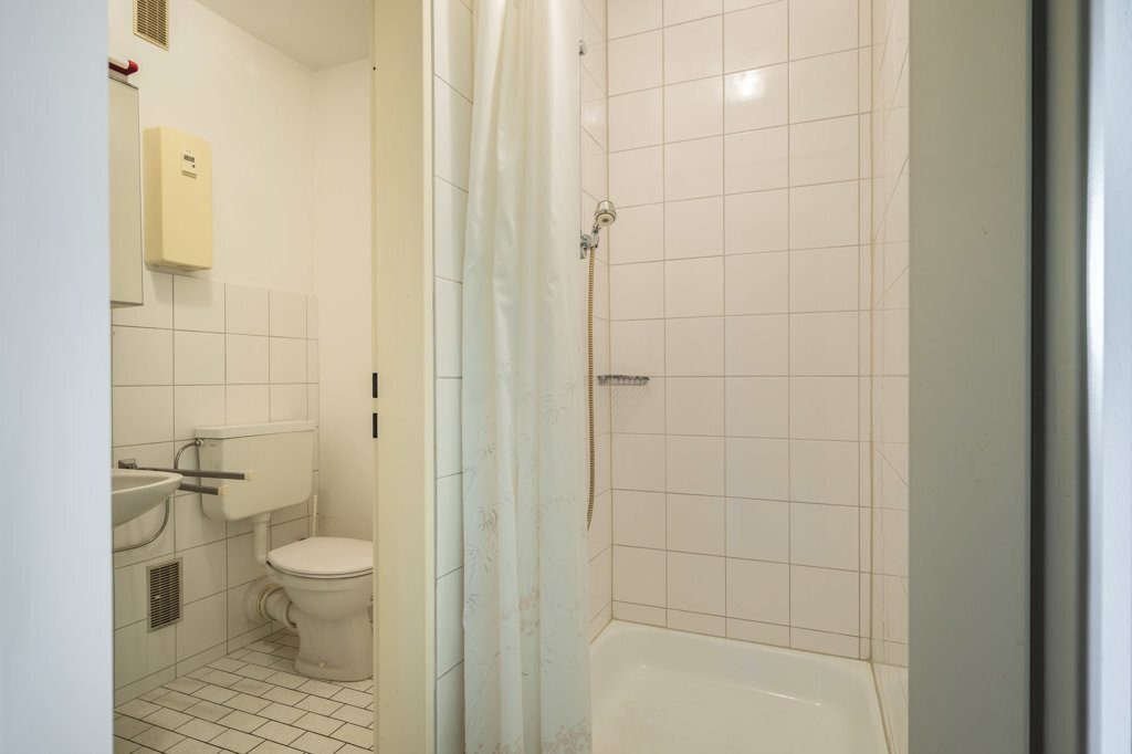 Immobilienangebot - Würselen - Renditehäuser - Solides 6-Parteien-Haus mit bezugsfreiem Dachgeschoss in sehr beliebter Wohnlage von Bardenberg