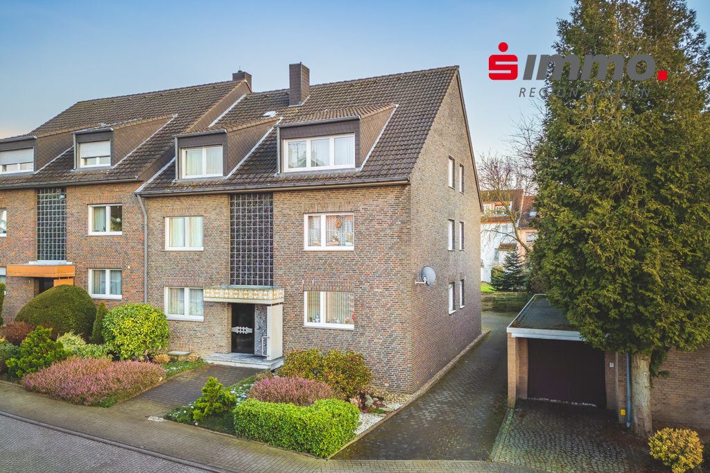 Immobilienangebot - Würselen - Renditehäuser - Solides 6-Parteien-Haus mit bezugsfreiem Dachgeschoss in sehr beliebter Wohnlage von Bardenberg