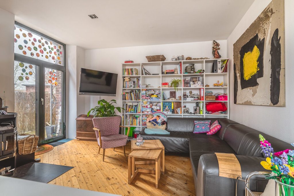 Immobilienangebot - Aachen - Wohnen - Ihr neues Zuhause wartet aus Sie - Historisches, denkmalgeschütztes Stadthaus mit kleinem Garten