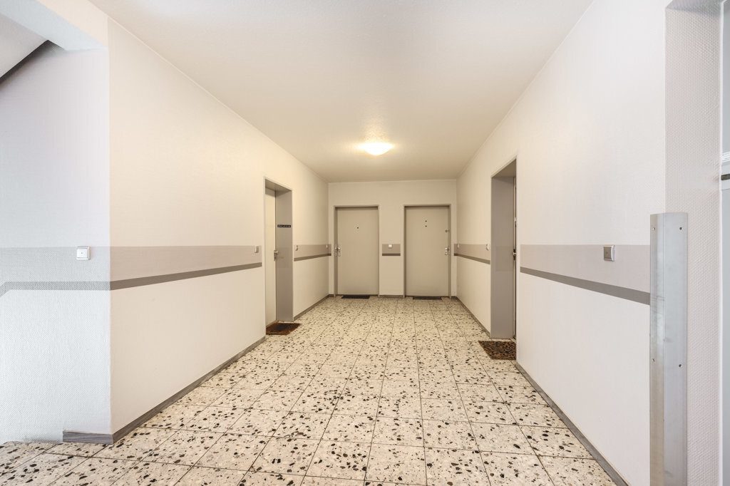 Immobilienangebot - Aachen - Wohnen - Laurensberg!
Langjährig vermietetes, gepflegtes Appartement mit Balkon als solide Kapitalanlage