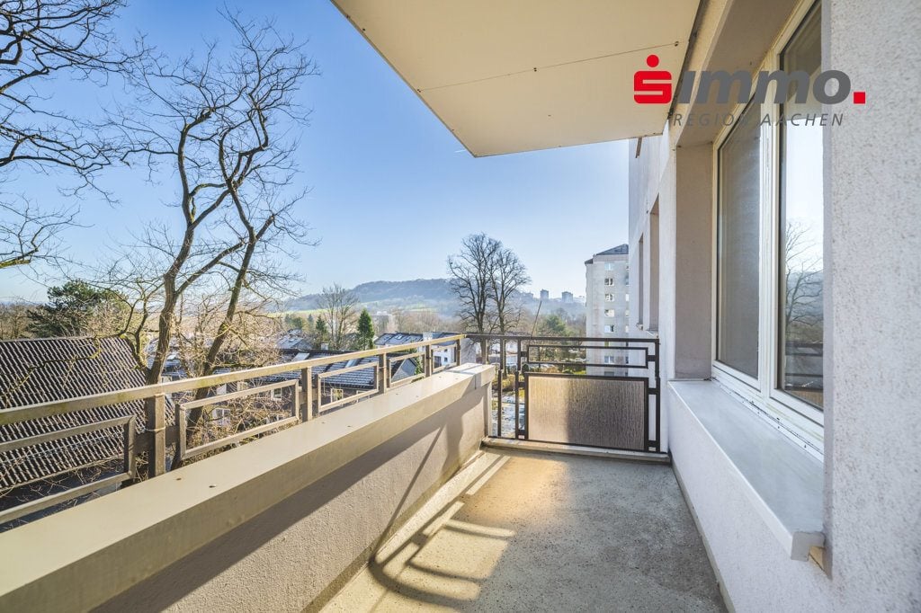 Immobilienangebot - Aachen - Wohnen - Laurensberg!
Langjährig vermietetes, gepflegtes Appartement mit Balkon als solide Kapitalanlage