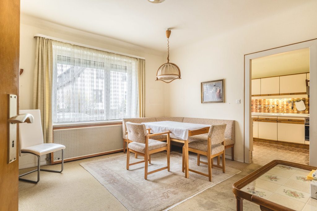 Immobilienangebot - Aachen - Wohnen - Raum für neue Ideen!
Attraktives Einfamilienhaus mit großem Südgarten in Laurensberg