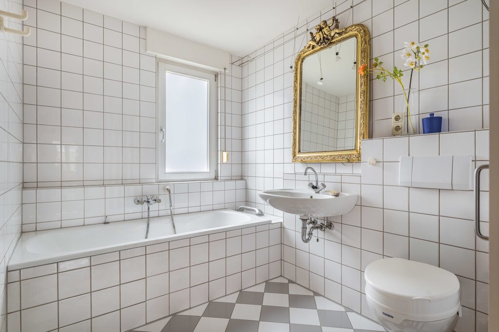 Immobilienangebot - Aachen - Wohnen - Seltene Gelegenheit auf dem Steppenberg – Bezugsfreies Einfamilienhaus mit großzügigem Wohnkonzept