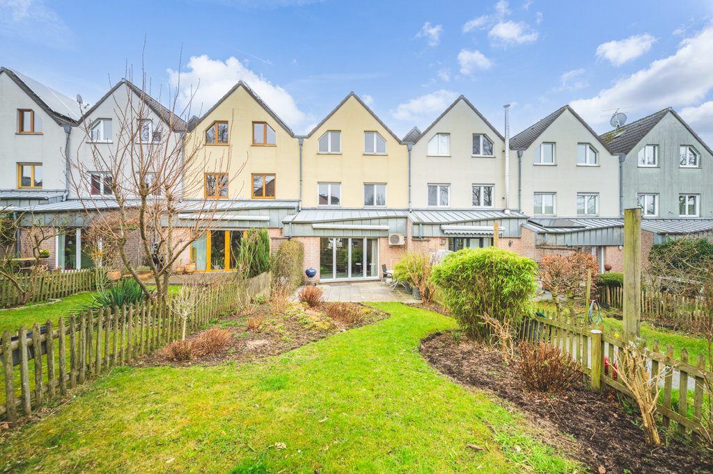 Immobilienangebot - Aachen - Wohnen - Seltene Gelegenheit auf dem Steppenberg – Bezugsfreies Einfamilienhaus mit großzügigem Wohnkonzept