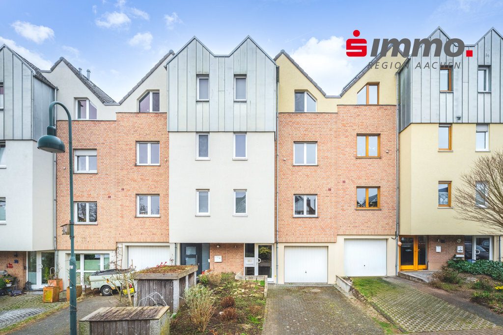 Immobilienangebot - Aachen - Wohnen - Seltene Gelegenheit auf dem Steppenberg – Bezugsfreies Einfamilienhaus mit großzügigem Wohnkonzept