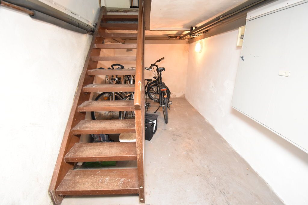 Immobilienangebot - Würselen - Renditehäuser - Großes innerörtliches Areal mit vielen Nutzungsmöglichkeiten und einem vermieteten 6-Parteien-Haus