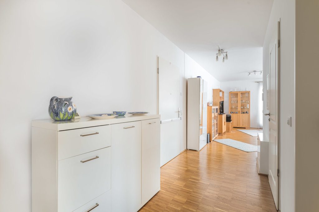 Immobilienangebot - Aachen - Wohnen - Stilvolles Wohnen mit 2 Dachterrassen 
und Stellplatz in der Nähe des Westparks