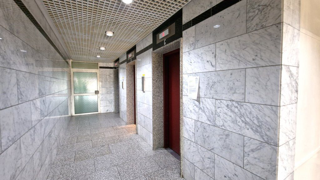 Immobilienangebot - Aachen - Wohnen - Sofort bezugsfrei!
Modernisierte 2-Zimmerwohnung mit Balkon am Tor zu Aachener Innenstadt