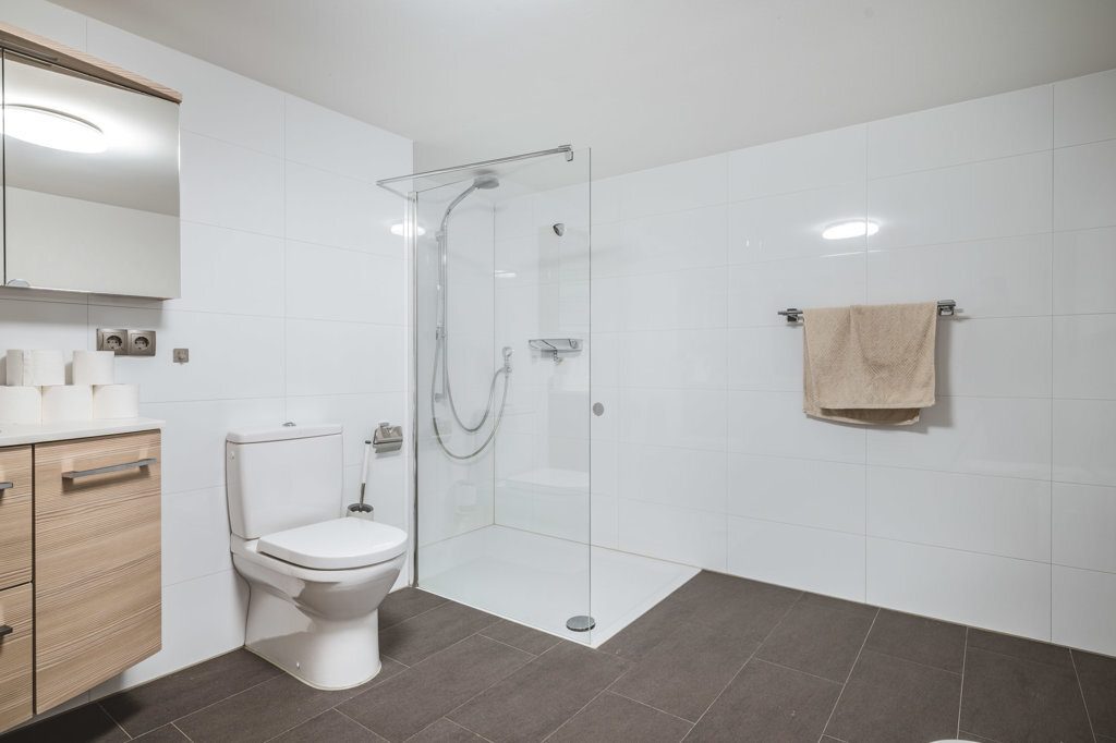 Immobilienangebot - Alsdorf - Wohnen - Aufwendig saniertes Einfamilienhaus mit exklusiver Ausstattung im Herzen von Ofden