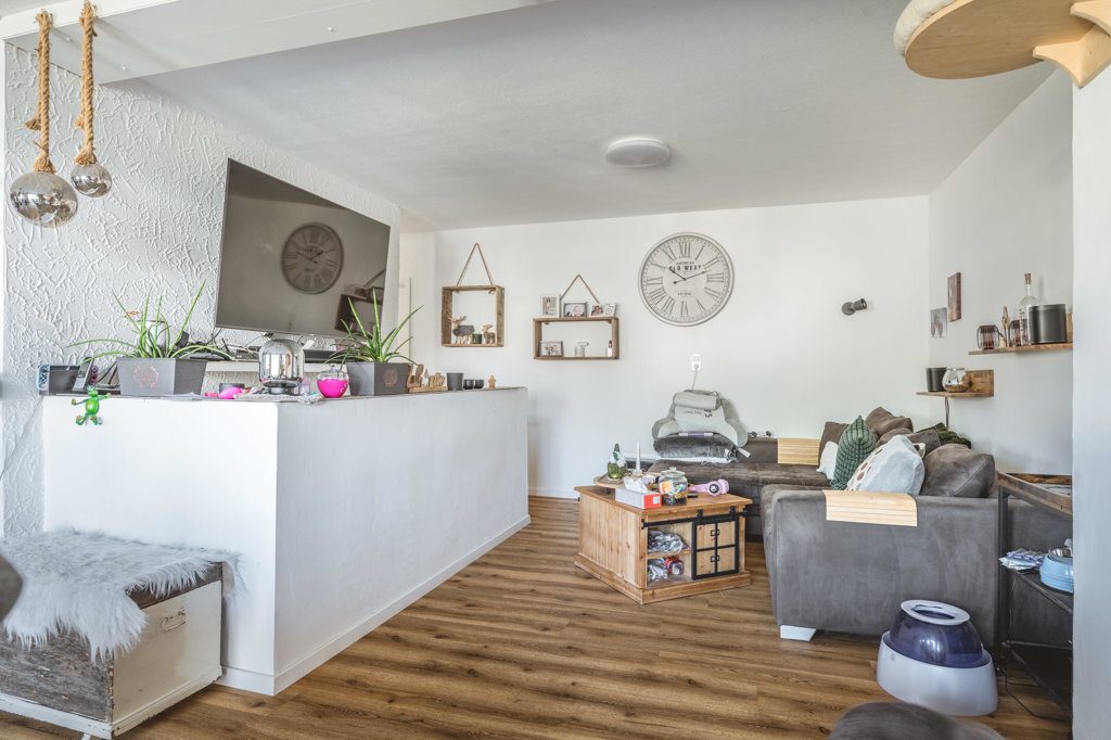 Immobilienangebot - Alsdorf - Wohnen - Aufwendig saniertes Einfamilienhaus mit exklusiver Ausstattung im Herzen von Ofden