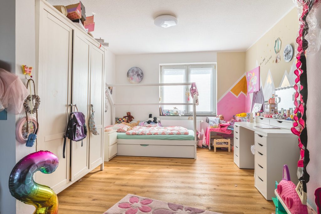 Immobilienangebot - Alsdorf - Wohnen - Aufwendig saniertes Einfamilienhaus mit exklusiver Ausstattung im Herzen von Ofden