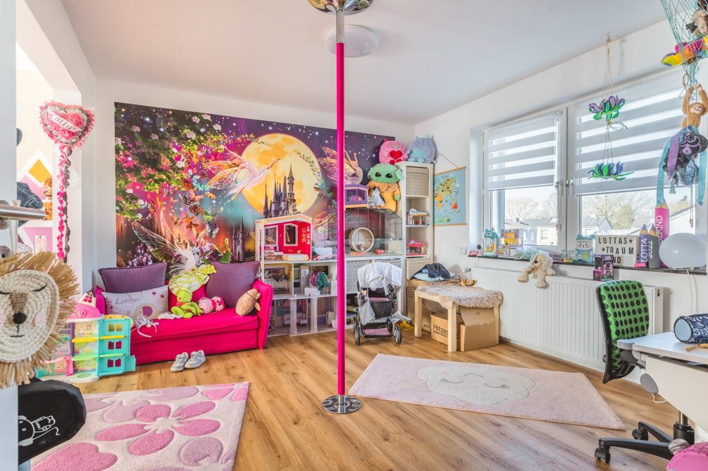Immobilienangebot - Alsdorf - Wohnen - Aufwendig saniertes Einfamilienhaus mit exklusiver Ausstattung im Herzen von Ofden