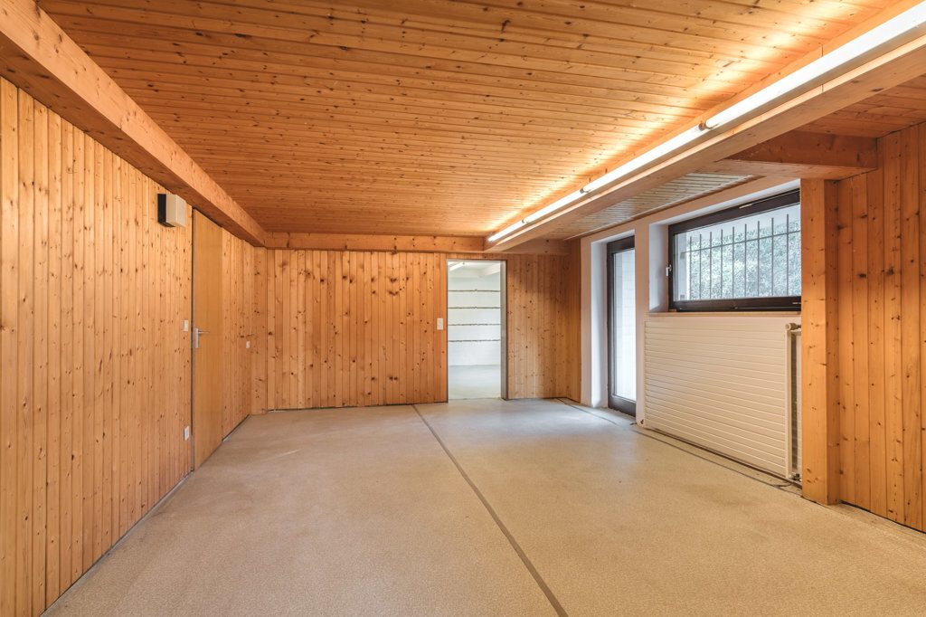 Immobilienangebot - Würselen - Wohnen - Freistehendes Einfamilienhaus mit großer Wohn-, Nutzfläche in ruhiger Wohnstraße Nähe St. Sebastian