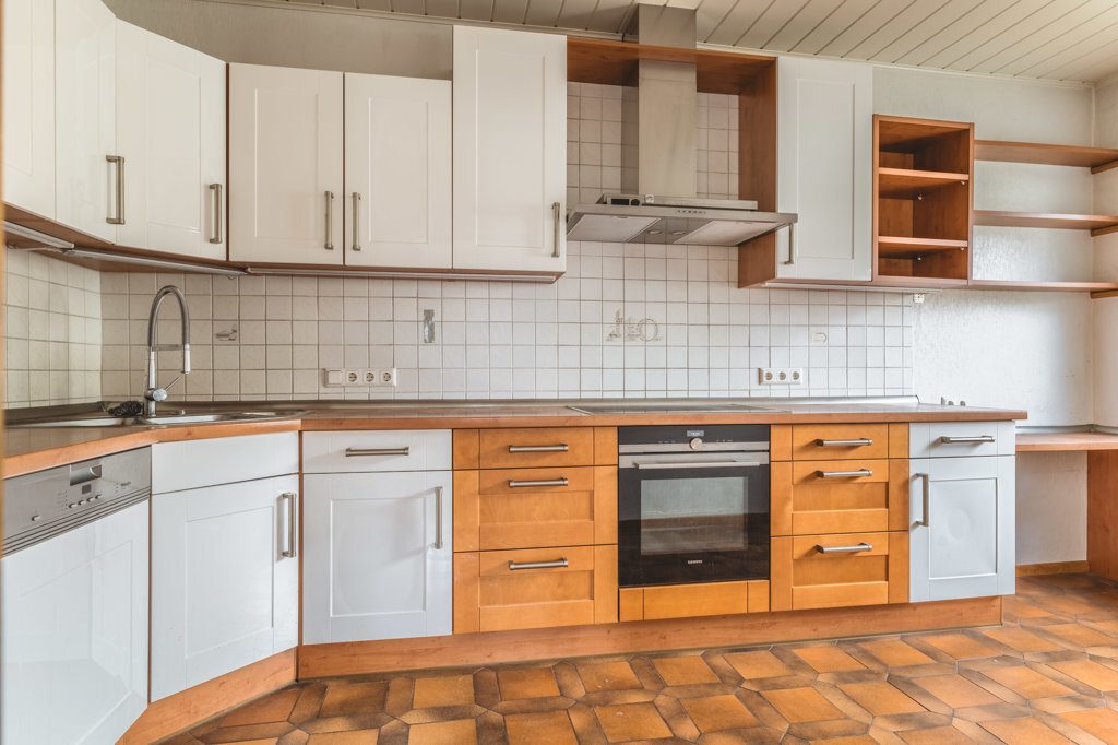 Immobilienangebot - Würselen - Wohnen - Clevere Investitionen inklusive!
Charmantes  Einfamilienhaus mit großzügiger Raumaufteilung in der Teutsiedlung