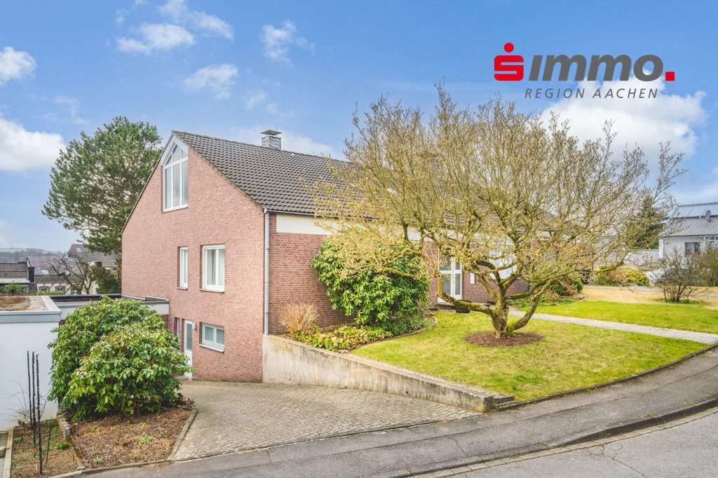 Immobilienangebot - Aachen - Wohnen - Einfamilienhaus mit Bungalowcharakter in gehobener Lage von Laurensberg