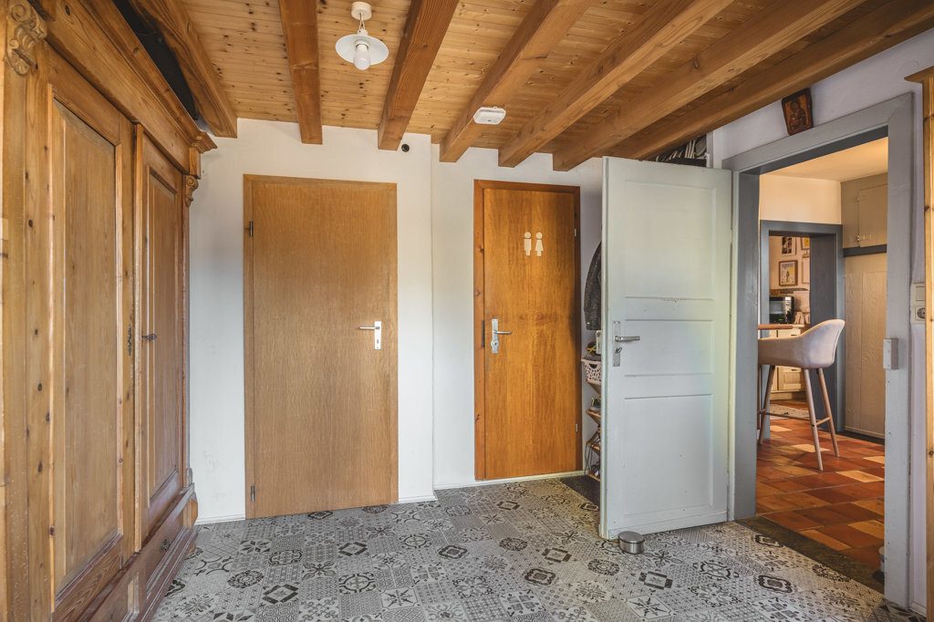 Immobilienangebot - Simmerath - Wohnen - Freistehendes, denkmalgeschütztes Einfamilienhaus im Zentrum von Simmerath
