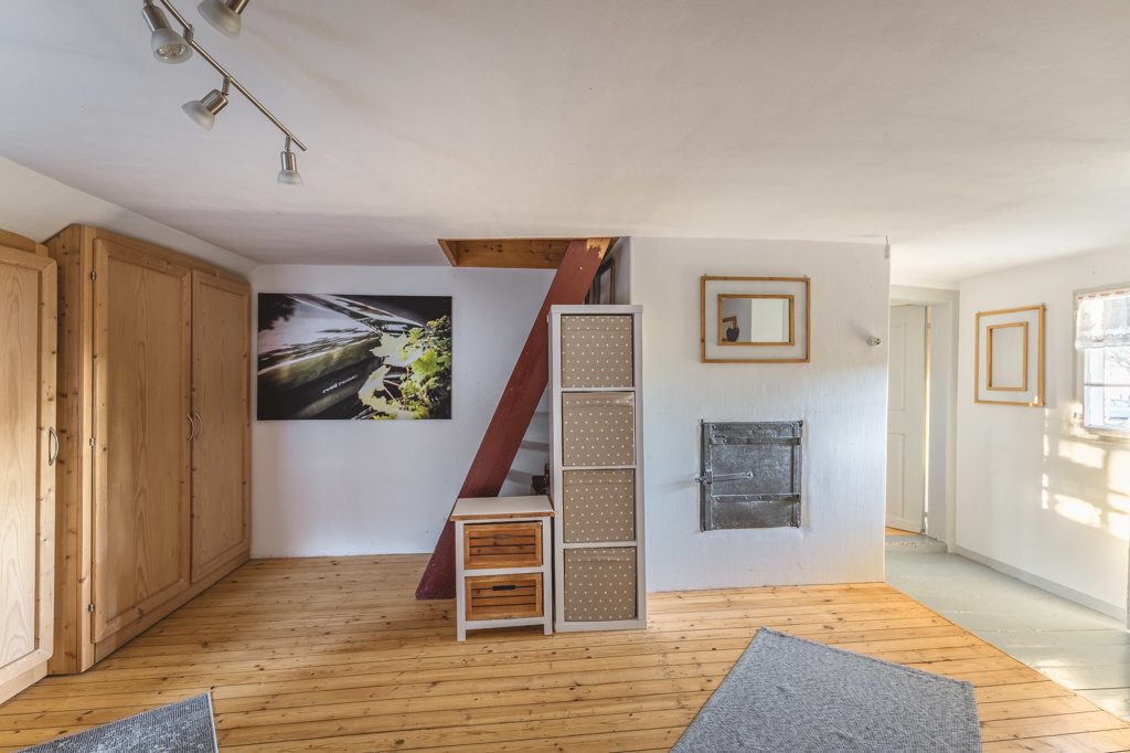 Immobilienangebot - Simmerath - Wohnen - Freistehendes, denkmalgeschütztes Einfamilienhaus im Zentrum von Simmerath