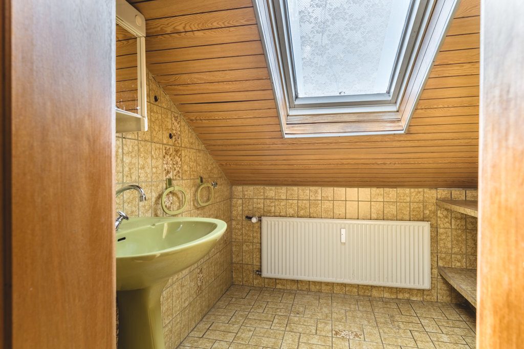 Immobilienangebot - Alsdorf - Wohnen - Zopp!
Repräsentatives, freistehendes Einfamilienhaus mit großer Einliegerwohnung