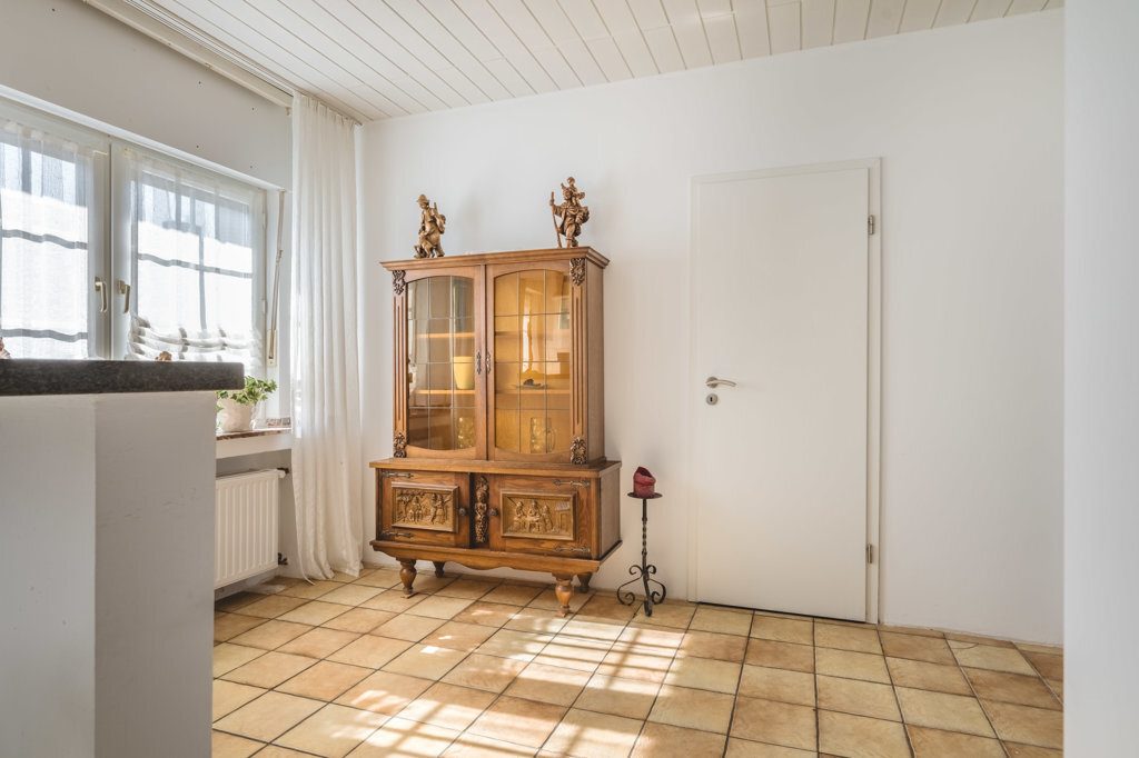 Immobilienangebot - Alsdorf - Wohnen - Zopp!
Repräsentatives, freistehendes Einfamilienhaus mit großer Einliegerwohnung