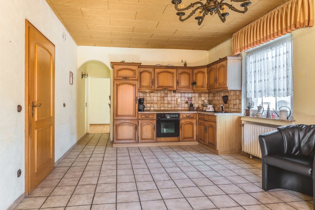 Immobilienangebot - Alsdorf - Wohnen - Zopp!
Repräsentatives, freistehendes Einfamilienhaus mit großer Einliegerwohnung