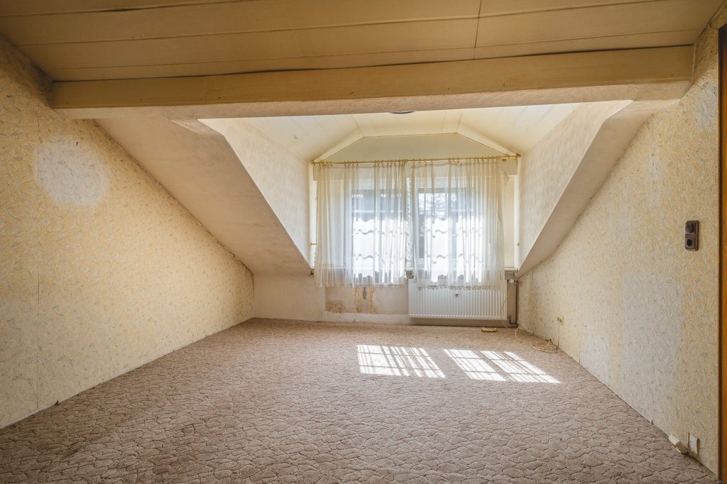 Immobilienangebot - Alsdorf - Wohnen - Zopp!
Repräsentatives, freistehendes Einfamilienhaus mit großer Einliegerwohnung