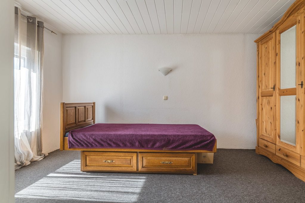 Immobilienangebot - Alsdorf - Wohnen - Zopp!
Repräsentatives, freistehendes Einfamilienhaus mit großer Einliegerwohnung