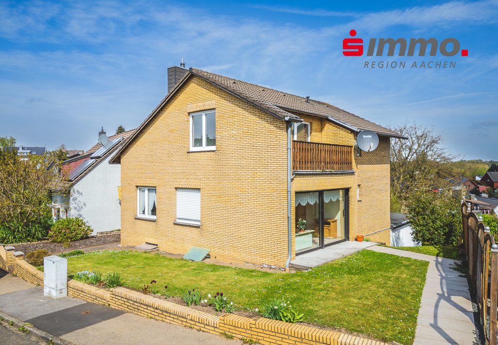 Immobilienangebot - Herzogenrath / Kohlscheid - Renditehäuser - Freistehendes, bezugsfreies Dreifamilienhaus in exklusiver Lage