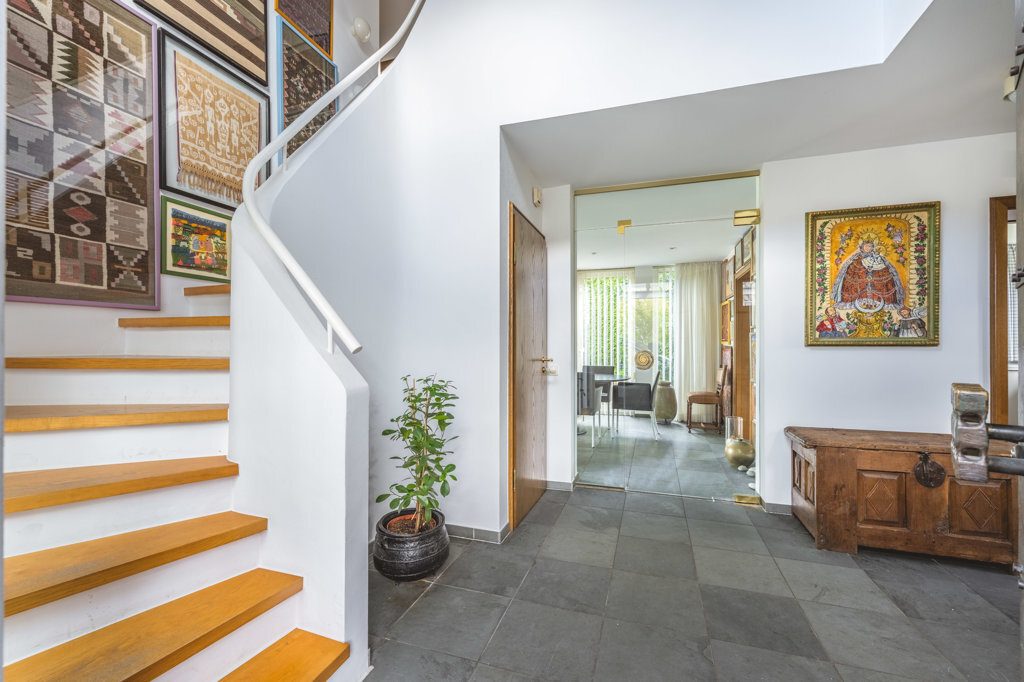 Immobilienangebot - Aachen - Wohnen - Exklusiv ausgestattetes, freistehendes Einfamilienhaus mit traumhaftem Fernblick